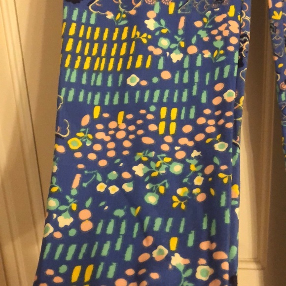 Lularoe - Picture 3 of 4